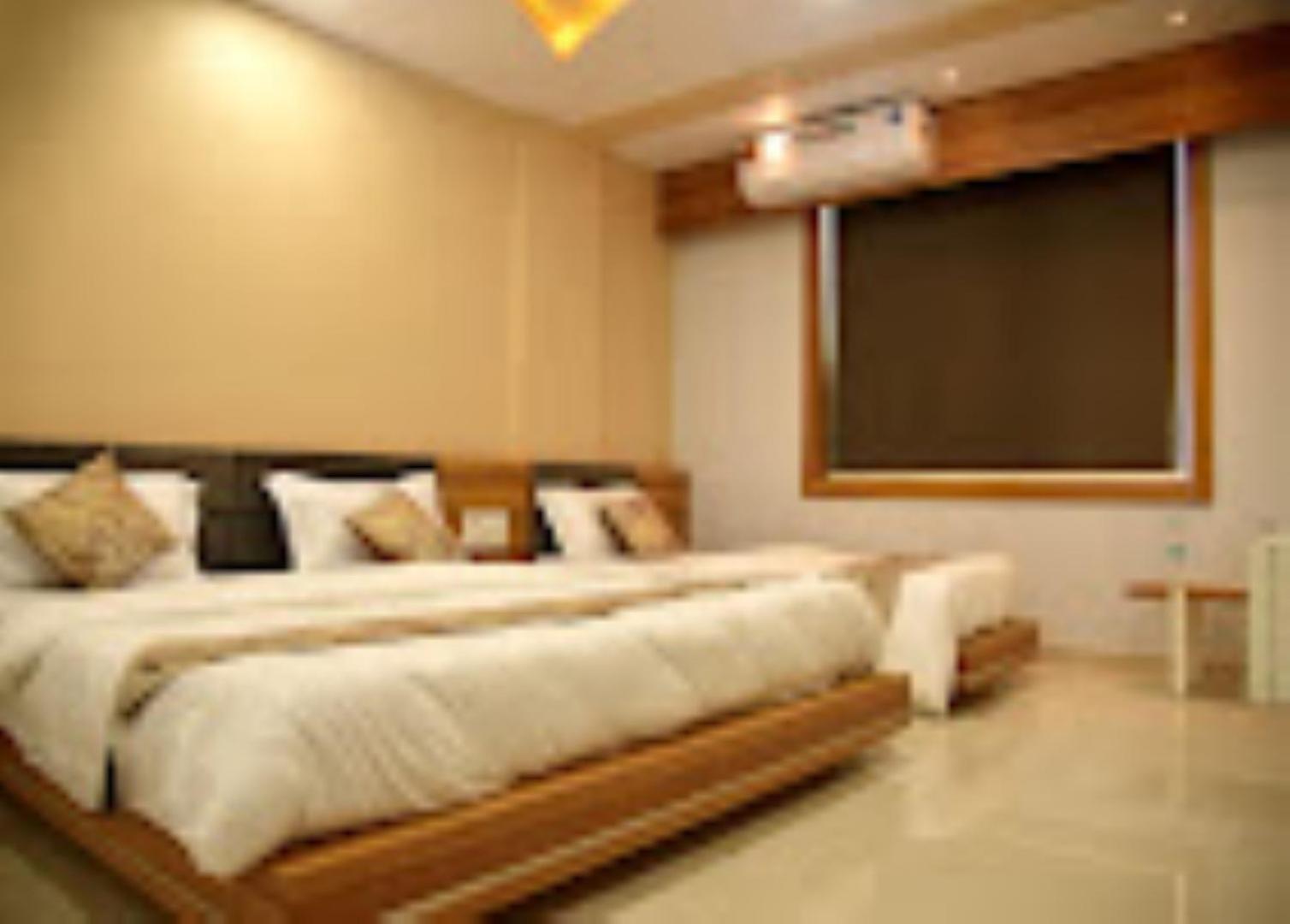 Hotel Krish , Somnāth 外观 照片